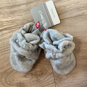Zutano NEW with Tags Cozy Fleece Bootie in Heather Grey